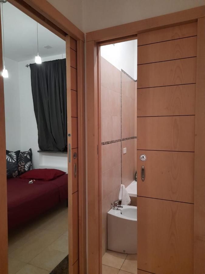 Casa Caprice Hotel Поцуоли Екстериор снимка