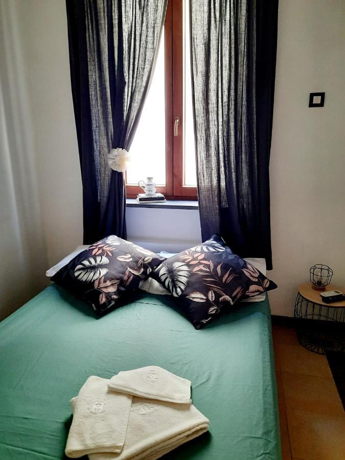 Casa Caprice Hotel Поцуоли Екстериор снимка