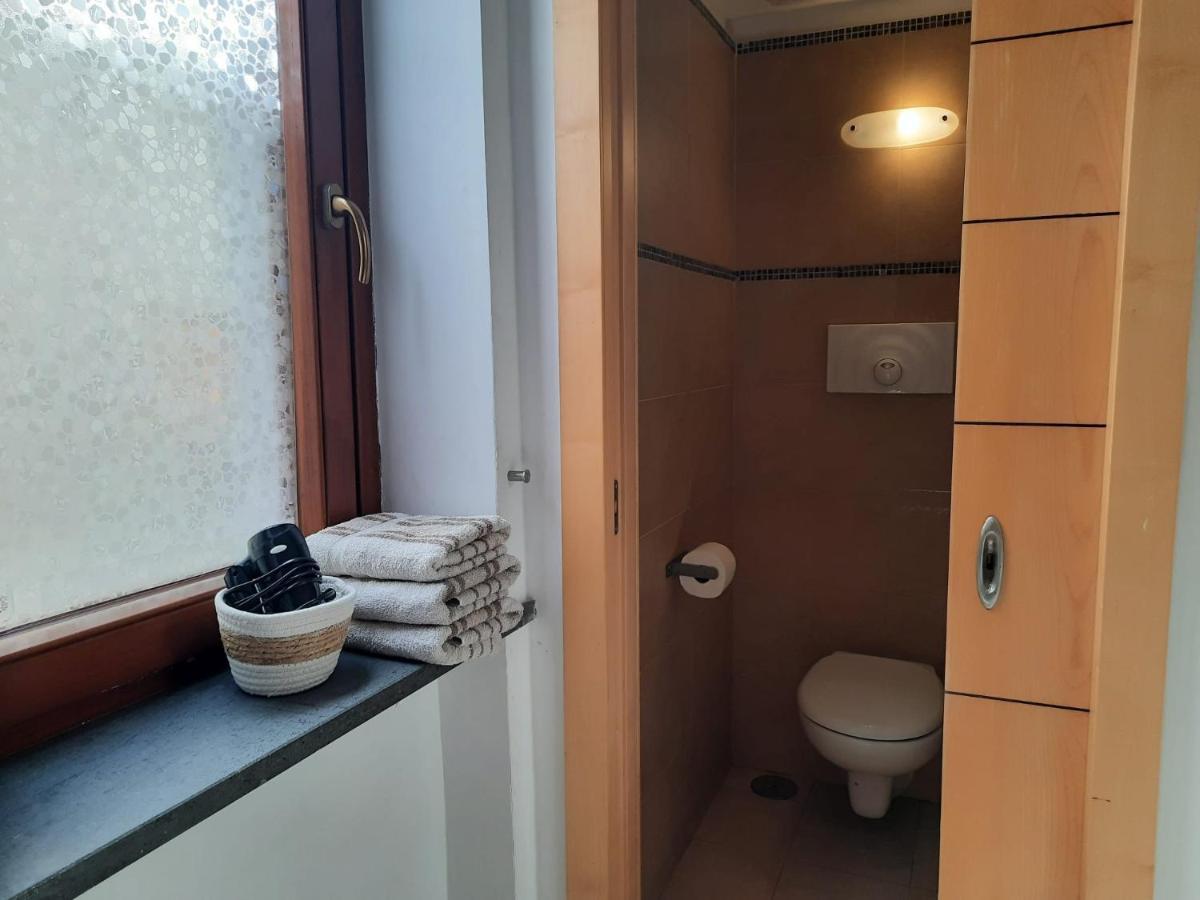 Casa Caprice Hotel Поцуоли Екстериор снимка